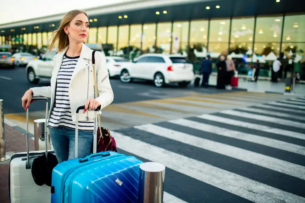 cuanto cuesta un taxi de heathrow a londres